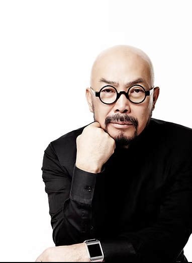 Lie Sang-bong — How Hangul Typography Became a Fashion Material